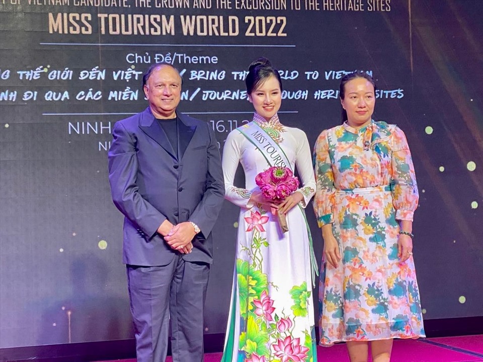Á hậu Hương Ly đại diện Việt Nam dự thi Hoa hậu Du lịch Thế giới 2022