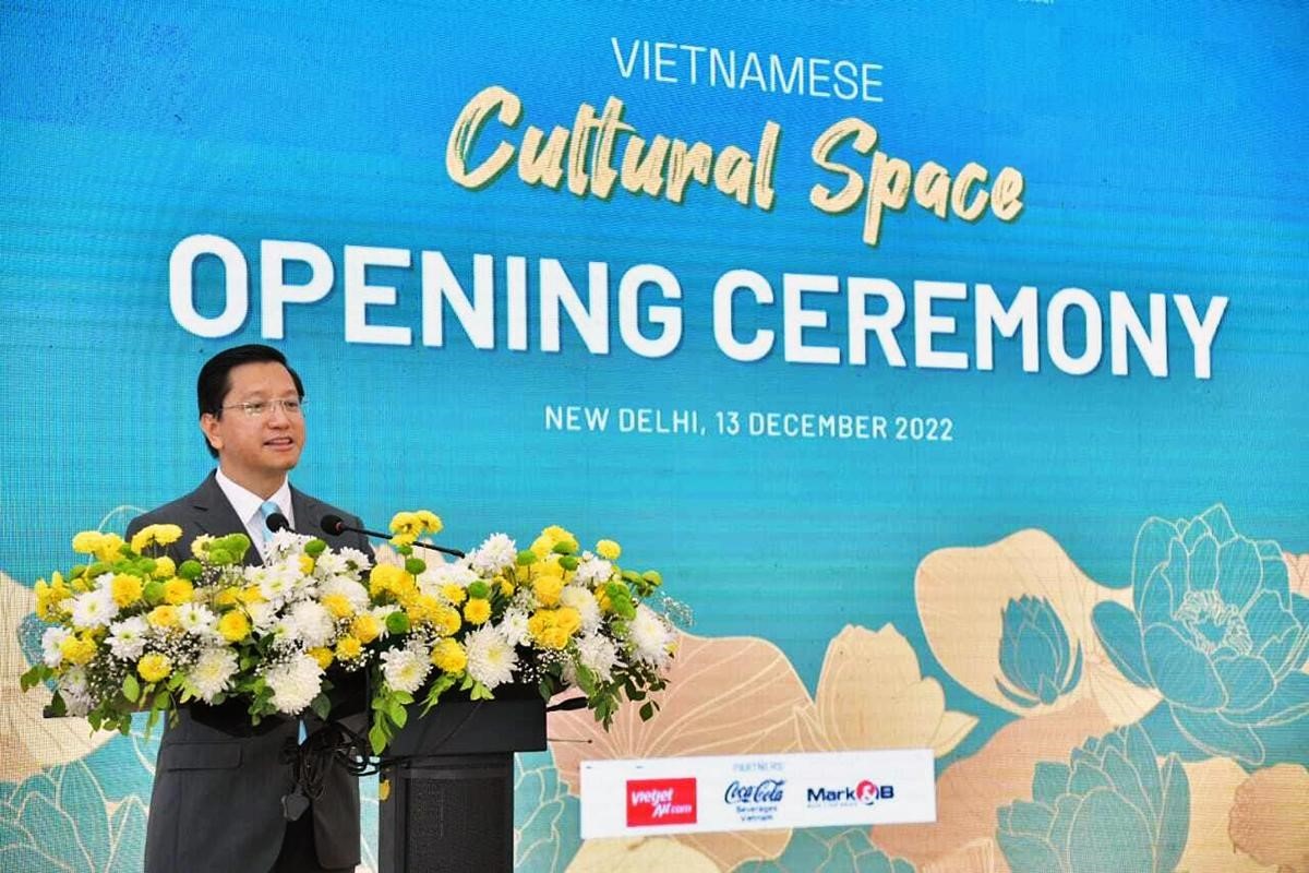Đại sứ Việt Nam tại Ấn Độ Nguyễn Thanh Hải phát biểu tại sự kiện.