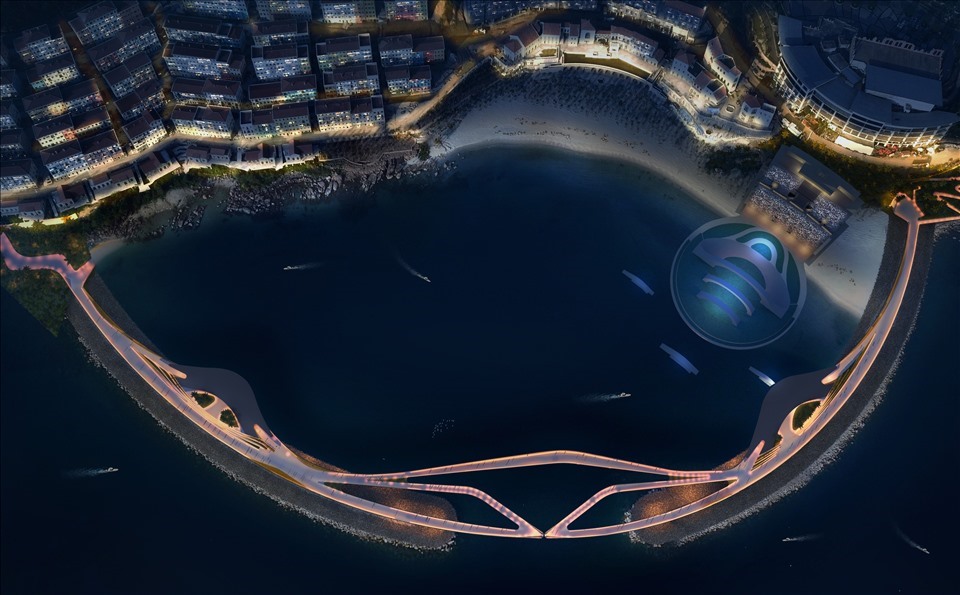 “Cầu Hôn” được xem là biểu tượng du lịch mới của đảo ngọc Phú Quốc. Ảnh: Hà