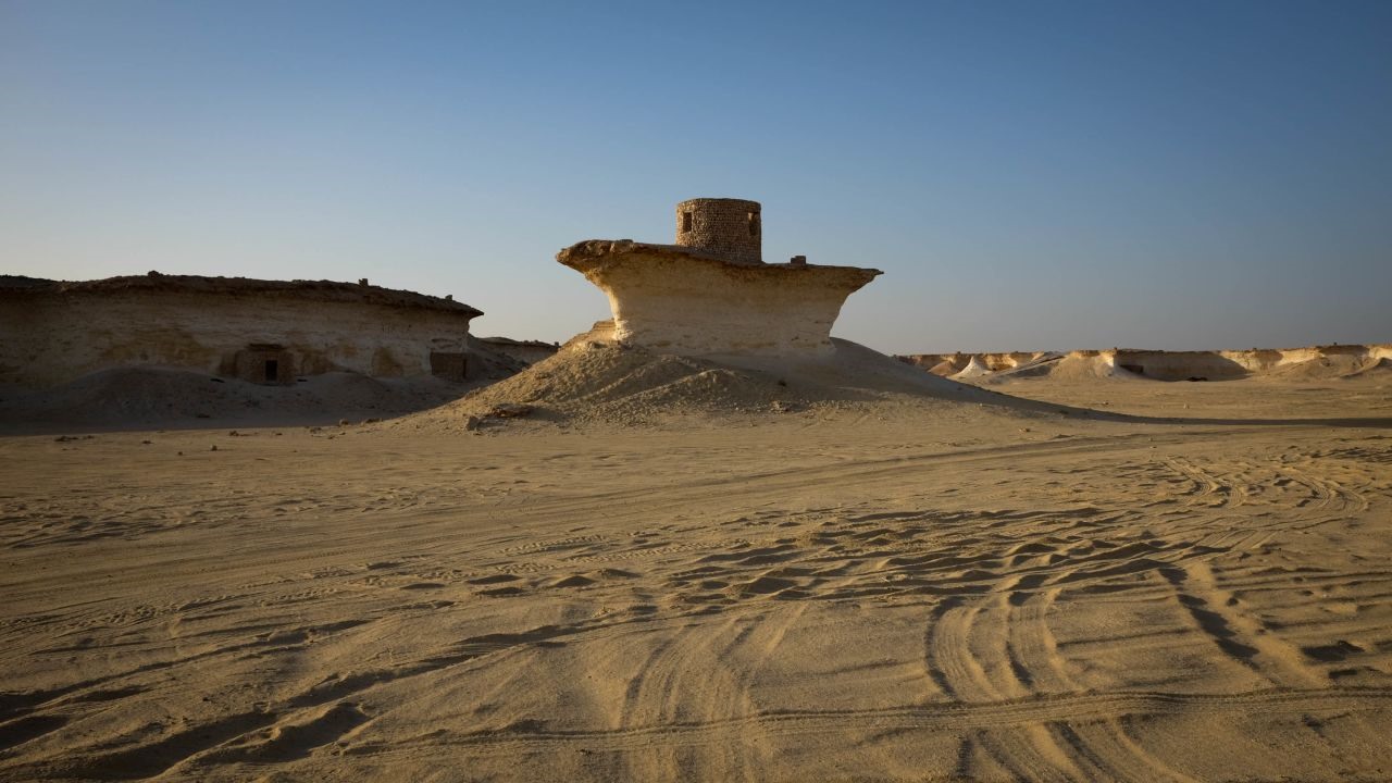 “Nấm sa mạc” của Qatar. Ảnh: CNN Travel