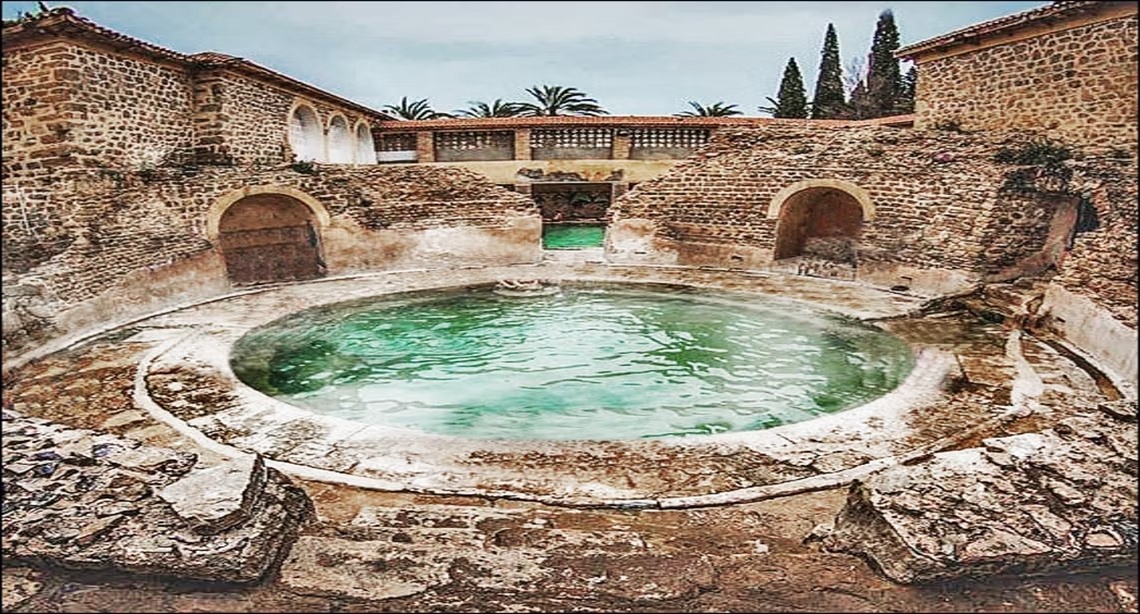 Trải nghiệm tắm tại Hammam Essalihine - nhà tắm cổ từ 2.000 năm trước